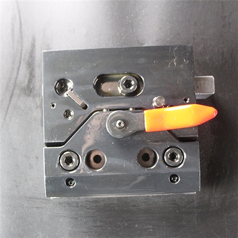 折彎機(jī)模具夾板